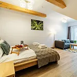 Wonder - Z Widokami I Blisko Szlakow - W Spokojnej Czesci Karpacza Apartment